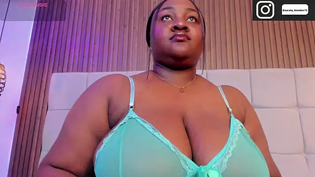 Snapshot of Saravy_Blandon chatting on November 12, 2025, 11:32 am Saravy Blandon online show from November 12, 2025, 11:32 am