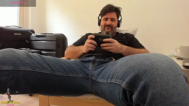 Maxi TheBigDaddy online show from January 28, 2025, 1:59 pm