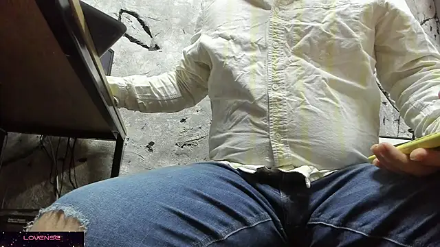 Maxi TheBigDaddy online show from October 12, 2025, 1:21 pm