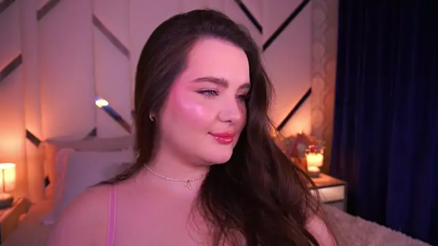 CuteAmberr online show from April 3, 2026, 11:47 pm