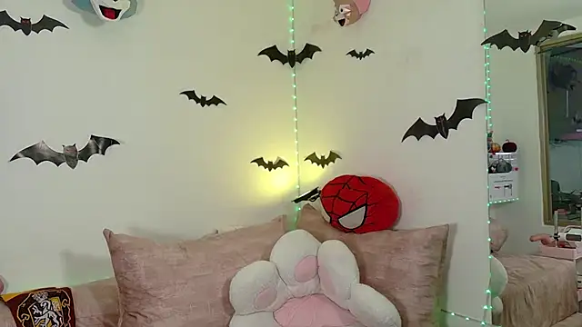 megan doll2 online show from October 31, 2025, 8:54 pm