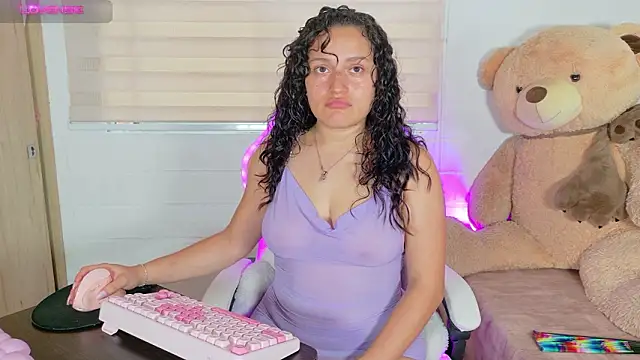 megan doll2 online show from March 18, 2026, 8:12 pm