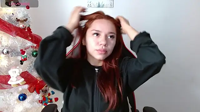 Snapshot of samantha_tattu chatting on December 30, 2024, 4:19 pm samantha tattu online show from December 30, 2024, 4:19 pm