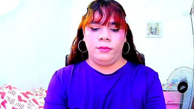 Snapshot of Violetacam_05 chatting on January 8, 2026, 8:05 am Violetacam 05 online show from January 8, 2026, 8:05 am