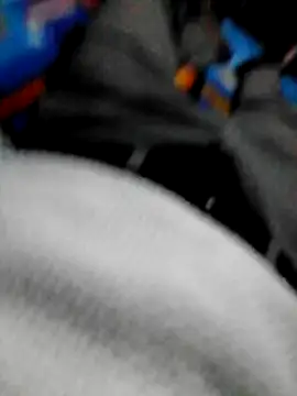 Snapshot of Paolitoduran chatting on February 26, 2026, 4:22 am Paolitoduran online show from February 26, 2026, 4:22 am