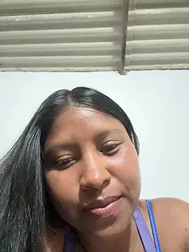 lunahot  07 online show from June 17, 2026, 1:41 am