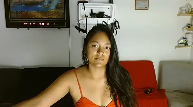 Snapshot of Chiara_petterson chatting on March 19, 2025, 7:27 pm Chiara petterson online show from March 19, 2025, 7:27 pm