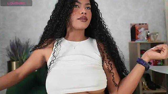 HOTBLACKANDWHITE2 online show from April 9, 2026, 3:50 pm