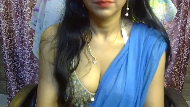 iam-moni2 online show from March 13, 2025, 1:10 am