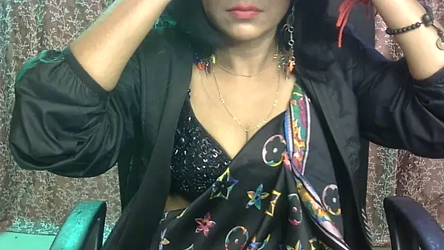 iam-moni2 online show from December 14, 2025, 1:11 am