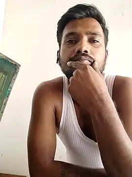 Snapshot of Cute-boy6 chatting on October 29, 2025, 8:49 am Cute-boy6 online show from October 29, 2025, 8:49 am