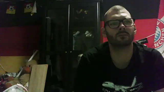 Die-geile-Sau online show from October 29, 2025, 5:47 pm