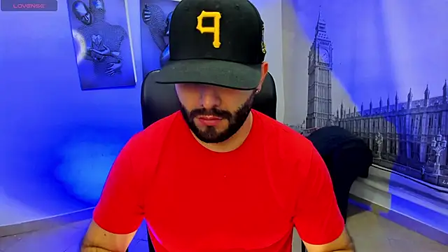 jhon bear03 online show from March 7, 2025, 11:18 am