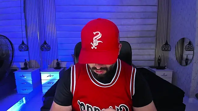 jhon bear03 online show from March 17, 2026, 11:24 am