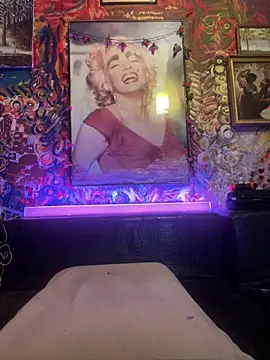 Snapshot of BarryKingsman chatting on March 13, 2025, 9:59 pm BarryKingsman online show from March 13, 2025, 9:59 pm