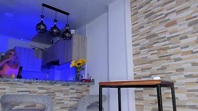 Vanesa novvoa online show from February 18, 2025, 11:08 pm