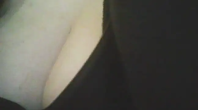 Snapshot of deluxpussy chatting on January 14, 2025, 8:20 am deluxpussy online show from January 14, 2025, 8:20 am