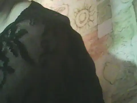 Snapshot of deluxpussy chatting on October 6, 2025, 5:54 pm deluxpussy online show from October 6, 2025, 5:54 pm