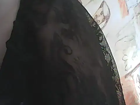 Snapshot of deluxpussy chatting on October 19, 2025, 6:36 am deluxpussy online show from October 19, 2025, 6:36 am