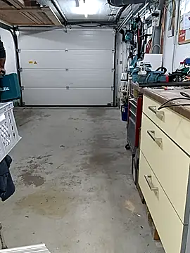 Nikeyone2 online show from October 27, 2025, 8:51 am