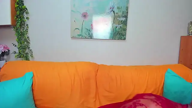 iamyourdream89 online show from October 19, 2025, 12:28 pm