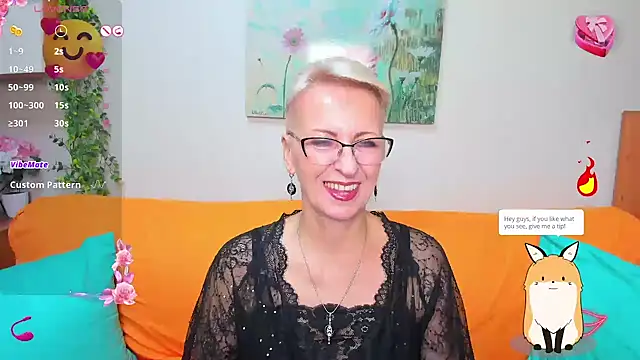 iamyourdream89 online show from October 28, 2025, 11:03 am