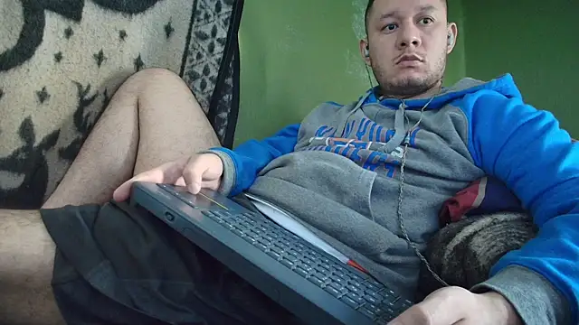 sweet cock28 online show from September 9, 2025, 3:22 pm