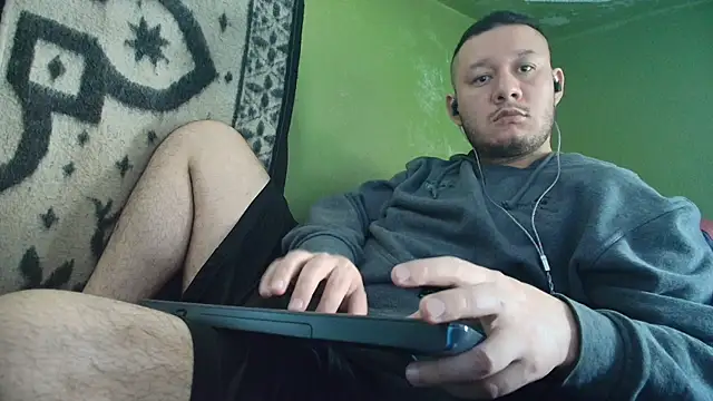 sweet cock28 online show from November 29, 2025, 3:37 pm