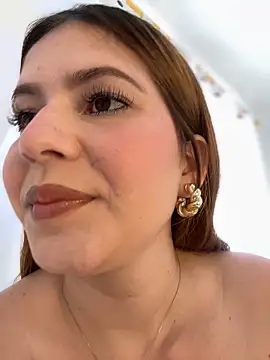 naughty  angel online show from February 14, 2025, 2:23 pm