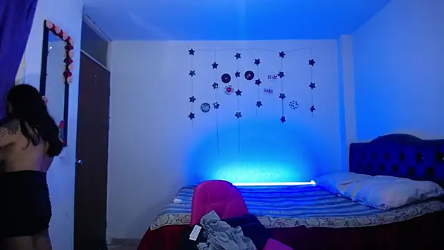 pinky violeta online show from February 23, 2025, 12:19 am