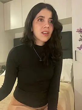 Snapshot of saori_10 chatting on January 26, 2025, 5:56 am saori 10 online show from January 26, 2025, 5:56 am