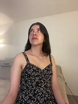 Snapshot of saori_10 chatting on March 2, 2026, 4:25 am saori 10 online show from March 2, 2026, 4:25 am