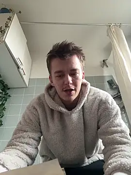 Toyjungee online show from February 12, 2026, 12:33 pm