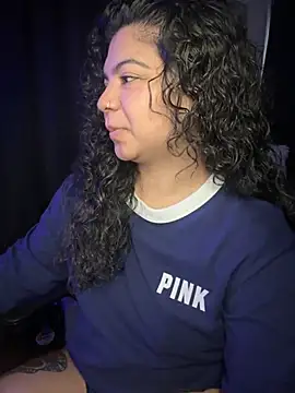 kimmiakiss22 online show from October 23, 2025, 7:34 pm