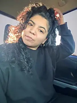 kimmiakiss22 online show from November 2, 2025, 10:34 pm