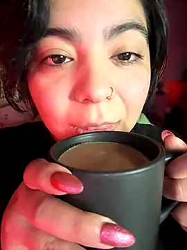 kimmiakiss22 online show from December 23, 2025, 1:58 am