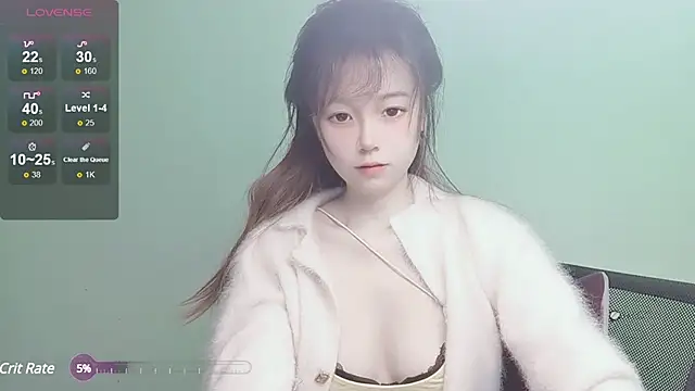 VaerySaenz online show from January 27, 2025, 2:42 am