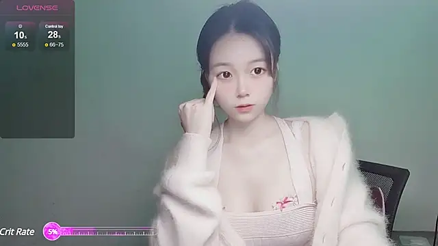 VaerySaenz online show from February 16, 2025, 1:36 am