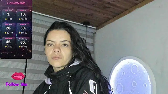 natasha logan  online show from June 12, 2026, 4:33 am