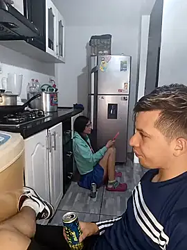 catire2323 online show from December 21, 2024, 9:15 pm