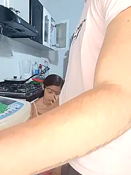 catire2323 online show from January 10, 2025, 1:42 am