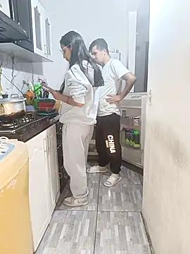 catire2323 online show from April 7, 2026, 1:06 am