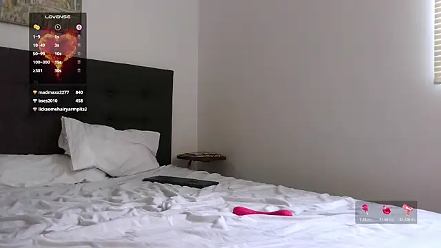 mini kunis online show from February 27, 2025, 4:43 pm