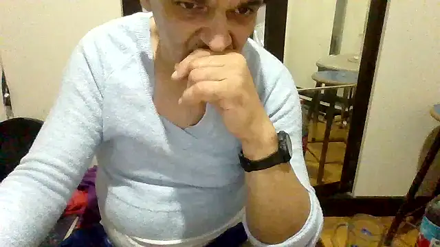 asira39 online show from November 8, 2025, 9:35 pm