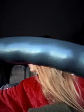 GoldenFlameGoddess online show from December 2, 2025, 3:07 pm