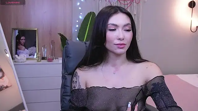 Molly Jons online show from March 16, 2025, 4:09 am