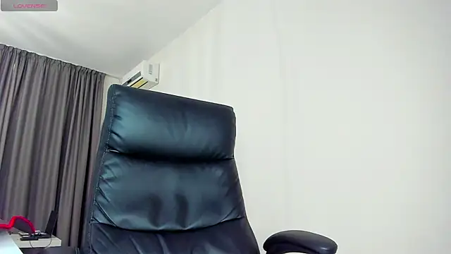 Findom guy online show from March 28, 2026, 1:54 pm