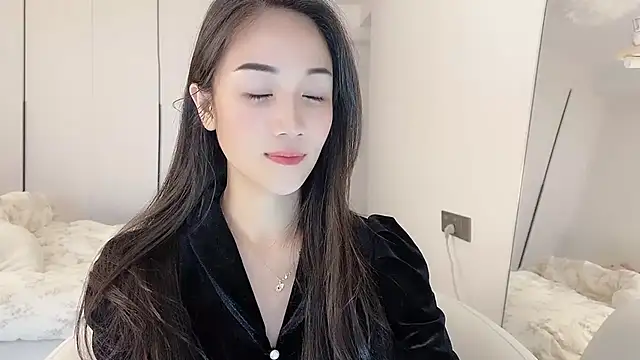 MIa59 online show from February 11, 2026, 12:37 am