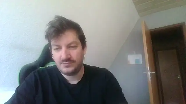 Golffahrer1982 online show from October 29, 2025, 10:28 am