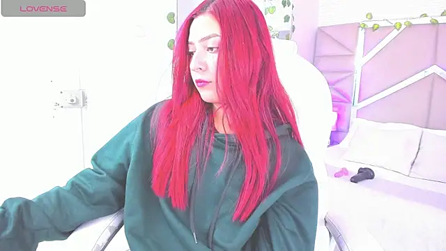 Snapshot of Zoe_Lennoxx chatting on January 3, 2025, 2:08 pm Zoe Lennoxx online show from January 3, 2025, 2:08 pm